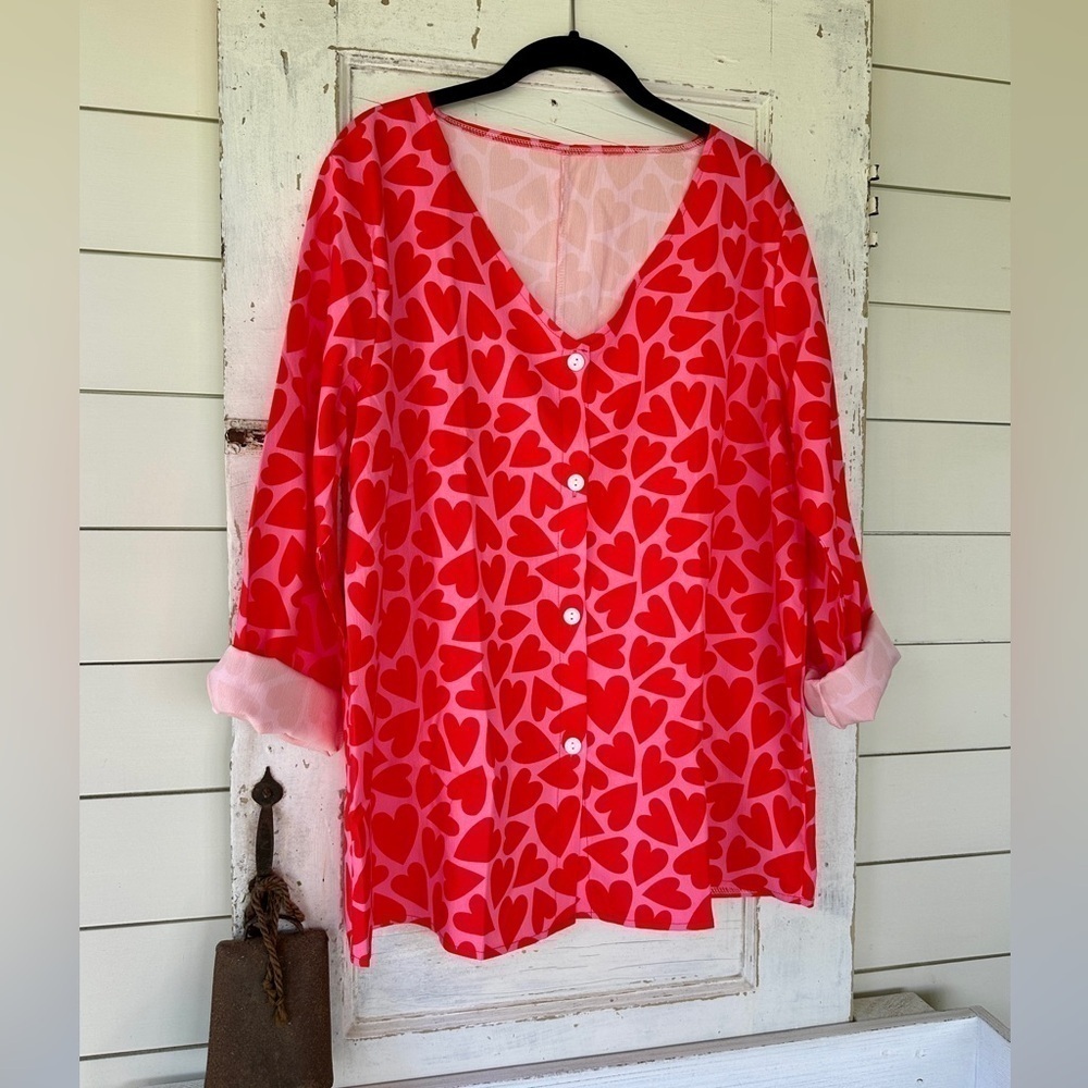 NO BRAND, NWOT, WOMENS, BRIGHTLY COLORED, V-NECK, LONG SLEEVE, TOP. SIZE L